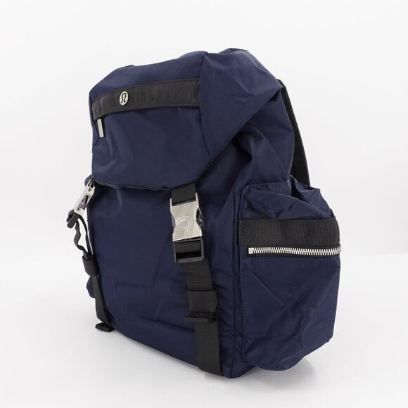 Lululemon Wunderlust Backpack 14L Navy Blue - Picture 4 of 16